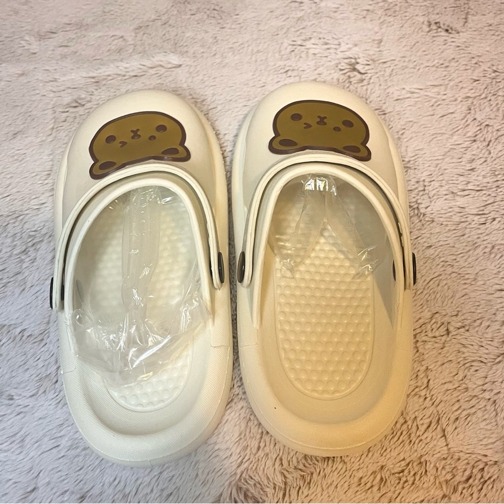 Charming Bear Kids Slippers - Cream - Picture 3 of 7